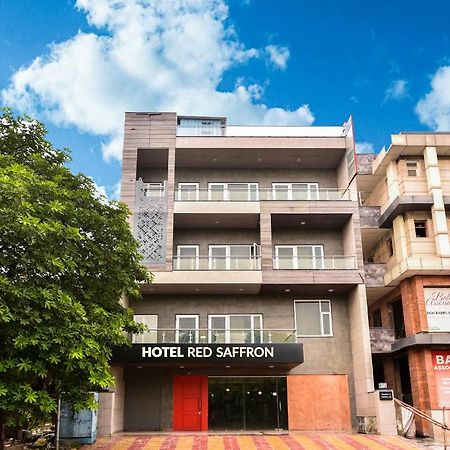 Hotel Red Saffron Nuova Delhi Esterno foto
